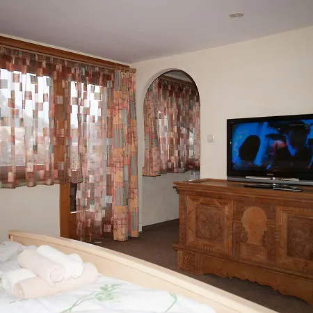 Bed & Breakfast Handle Kramsach