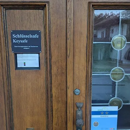 Frühstückspension Handle