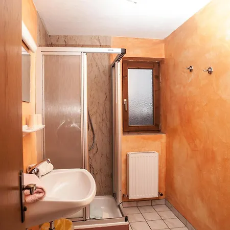 Bed & Breakfast Handle Kramsach